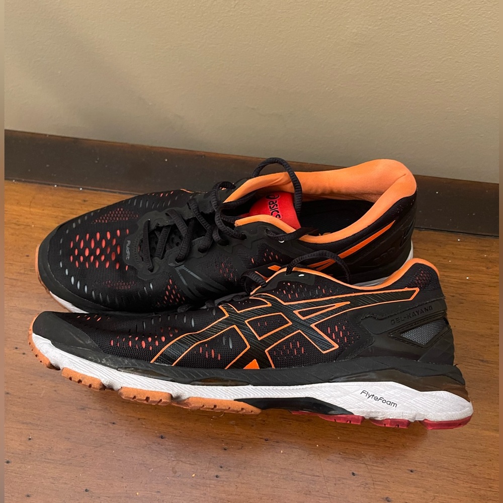ASICS Gel-Kayano 23 size 8.5